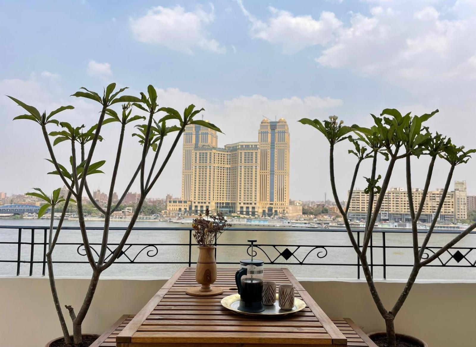 Luxury On The Nile - Zamalek Apartments Cairo Ngoại thất bức ảnh